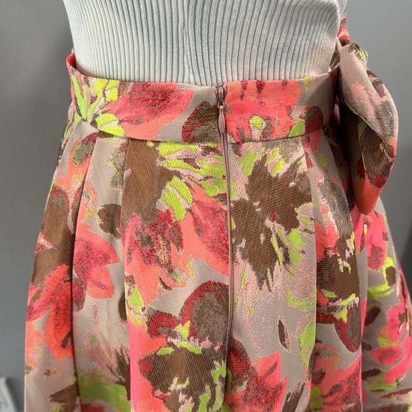 New Bebe Multicolor Midi Skirt with Bow in the Back - Picture 13 of 13